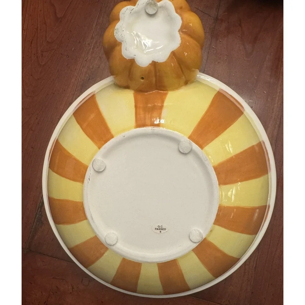 Tabby Cat Jack-O-Lantern Pumpkin Halloween Candy Dish Bowl Striped Orange Yellow